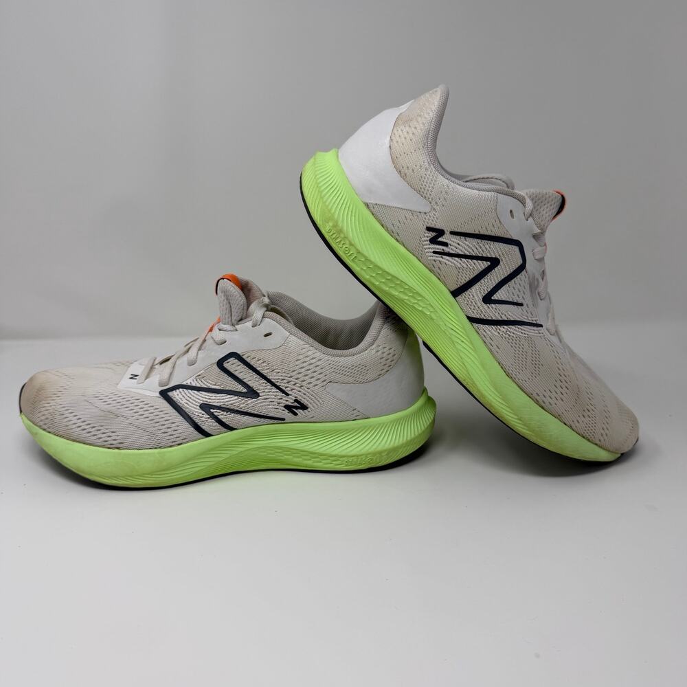New Balance Propel V4 Running Shoes Men 8 Women 9.5